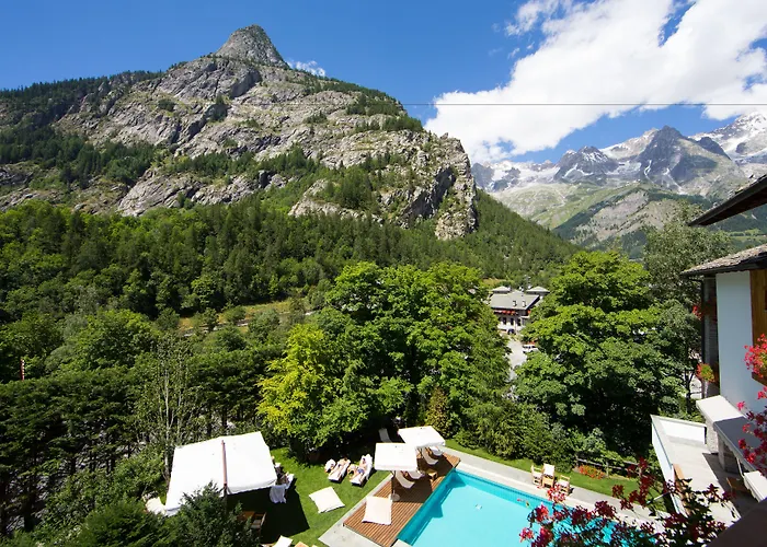 Gran & Wellness 4* كورمايور